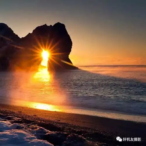 这是一幅与黎明相反的照片.两者可采用同样的方法拍摄.