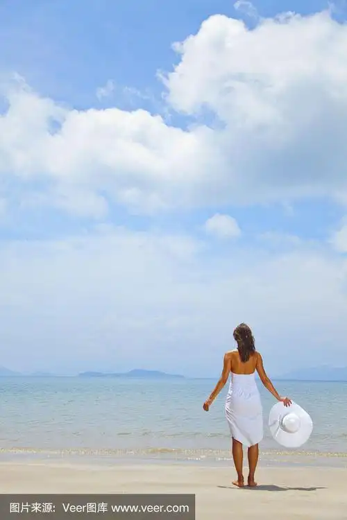 沙滩上的美女