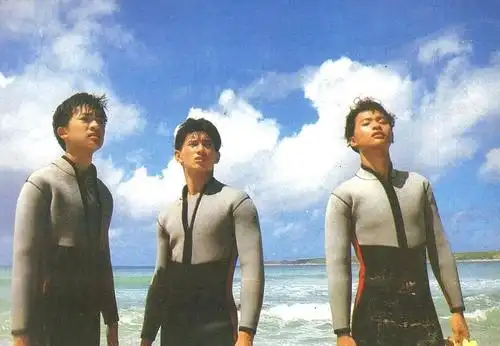 还记得当年的小虎队吗?一组经典的旧照,满屏的青春回忆!