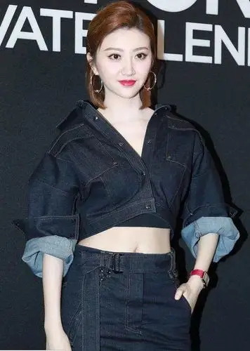 为辟谣怀孕, 景甜直接晒出了肚子!