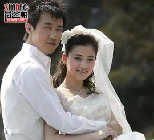 曾剑第一任妻子