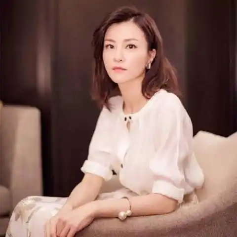 裴音演员:刘孜邓心华演员:黄曼吴总演员:田小洁曹双印演员:杨旭