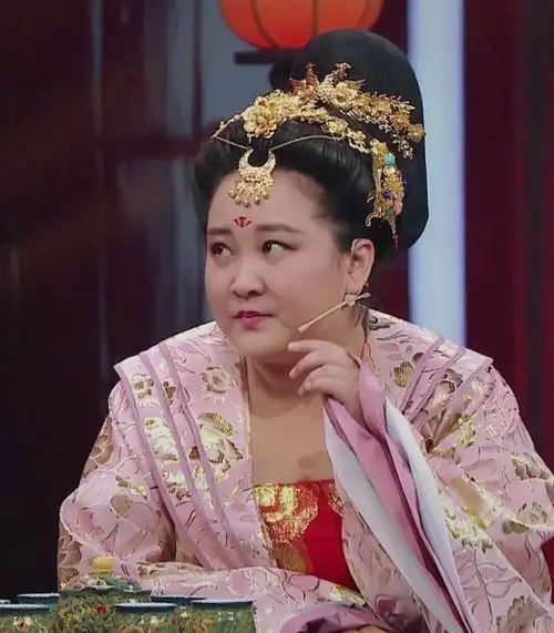 王牌特工穿古装,欧阳娜娜淡雅,关晓彤甜美,看到最后:穿越来的