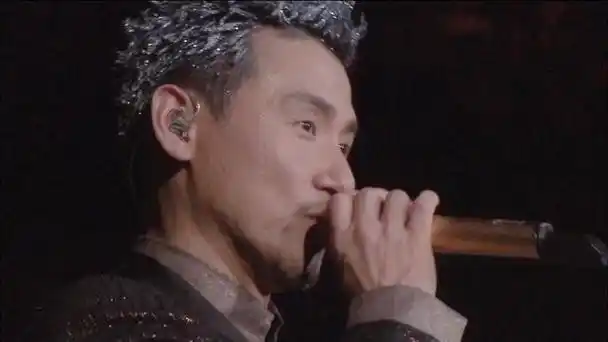 《每天爱你多一些》张学友,再多形容词也多余,听歌就好.