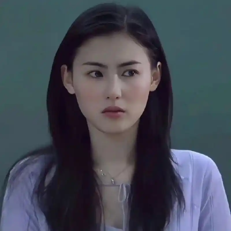 张柏芝   年轻时颜值封神!  今天也是沉浸在姐姐绝世美颜中的一天