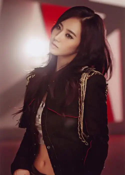 韩国女歌手权俞利