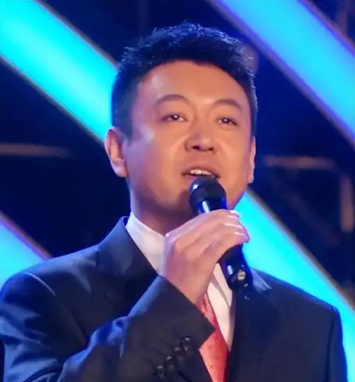 他是"央视最渣"男主持人,10年结5次婚,知道嘲讽本人下场回应