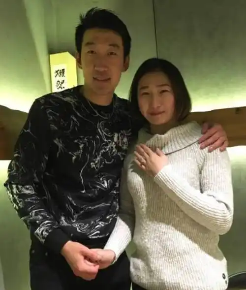 与国乒男友热恋8年催她结婚生子 丁宁不舍_网易订阅