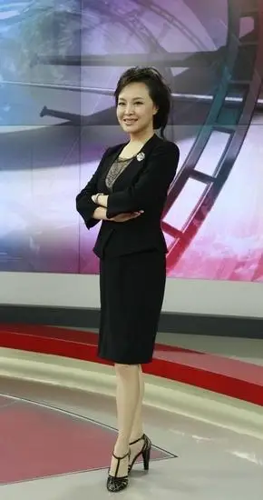 东方卫视新闻节目改版上海东方卫视 新城市 的女主持人是哪个的女主持