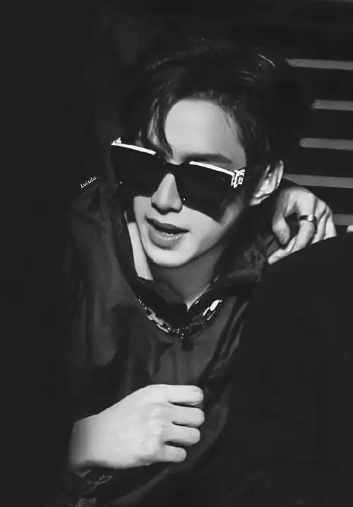 刘耀文lv酒会跳舞##刘耀文路易威登品牌大使