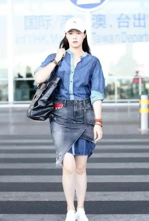 脸小骨架大的蒋欣为何显胖苹果型身材应学会这样穿搭