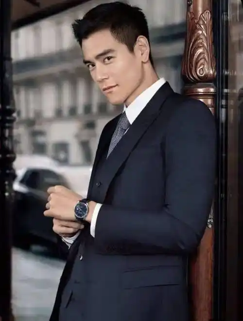 盘点彭于晏 5 款超帅男生发型推荐,寸头,飞机头,油头你最爱哪个他?