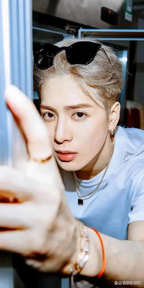 王嘉尔的恐怖美学你看了能hold住吗