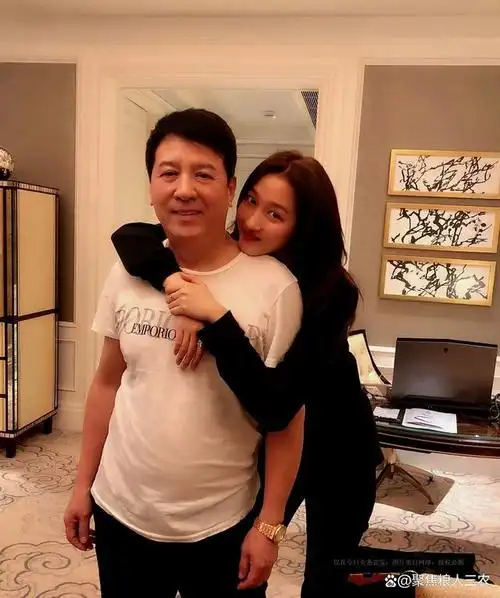 非富即贵满门大人物京圈娱二代背景有多强关晓彤都排不上