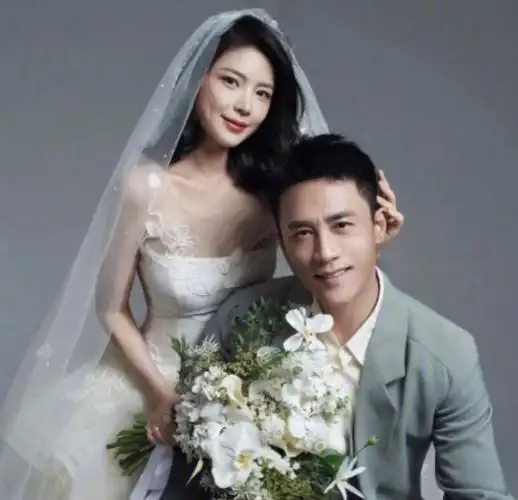 杜淳老婆王灿这种性格,敢回怼,不计较后果","别人不结网友上赶着催婚