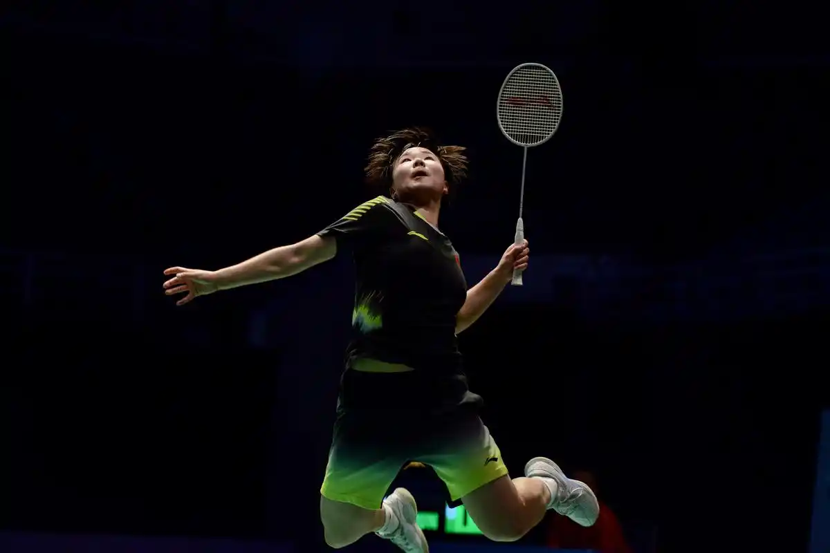 羽毛球——马来西亚大师赛:何冰娇晋级第二轮