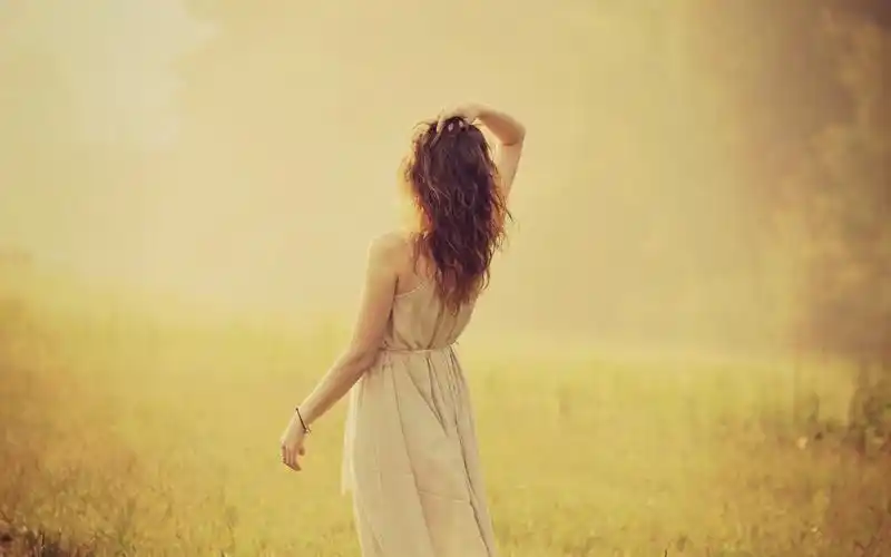 欧美美女唯美背影壁纸图片