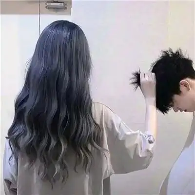 男朋友卑微的情侣头像 情侣头像老婆欺负老公的那种图片_情侣头像