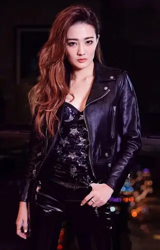 徐璐个人简介:徐璐,中国内地女演员,1994年12月28日出生于内蒙古