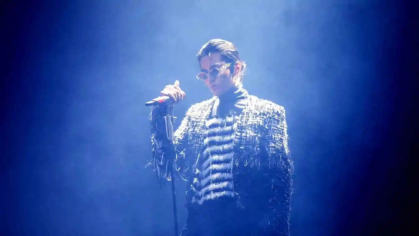 吴亦凡北京演唱会火热持续新单大碗宽面现场首唱