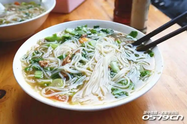 古城汤粉干,价格实惠,味道好