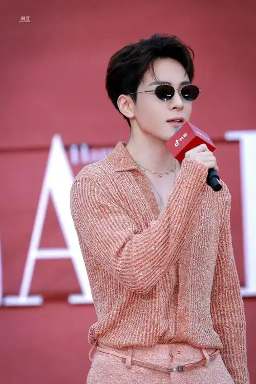 曾舜晞·时尚芭莎