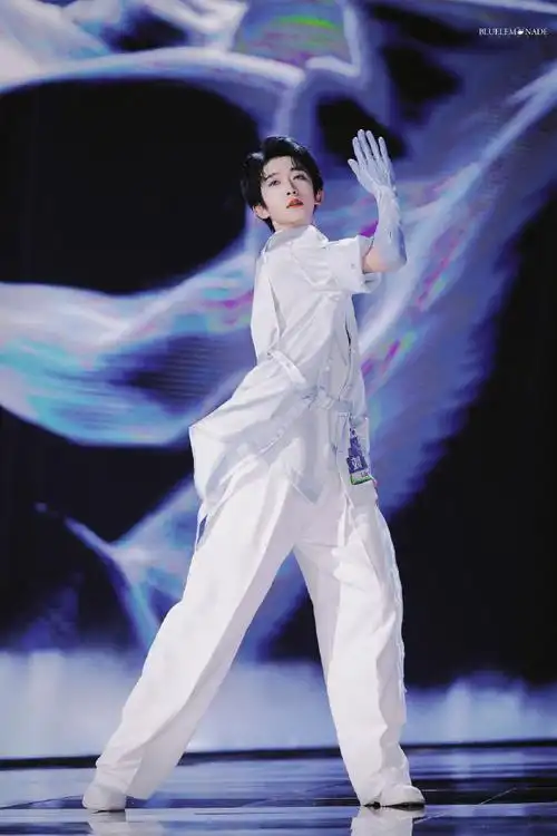 刘宇创造营2021舞台回顾##刘宇c位出道一周年快乐