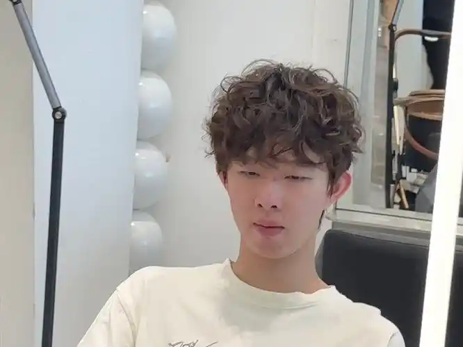 男生免打理烫发