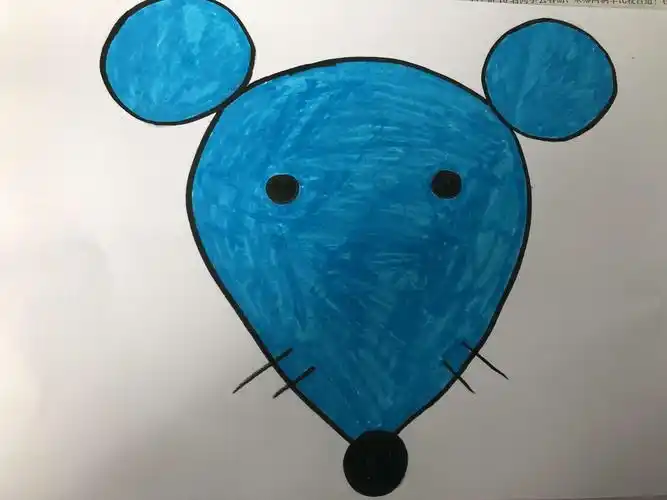 语文组《拔萝卜》道具之小老鼠面具,小老鼠角色由思成小朋友担当.