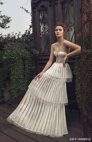 层叠高定婚纱礼服,清新少女钉珠,羽毛元素,华丽温柔