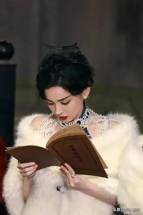 娜扎民国风造型释出举手投足名伶范儿满满