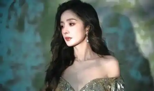 杨幂54亿争女儿抚养权?当年离婚协议内容,终于曝光.