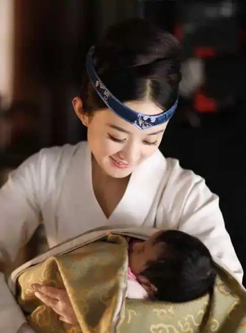 冯绍峰给未出生宝宝取名字老婆赵丽颖听后笑疯亲爹实力坑娃