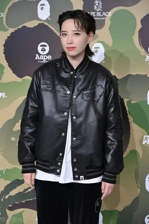 李斯丹妮这颜值,这才是尤物啊!