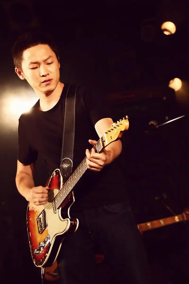 梁博11月11日长春签售新专辑光棍节相约家乡歌迷