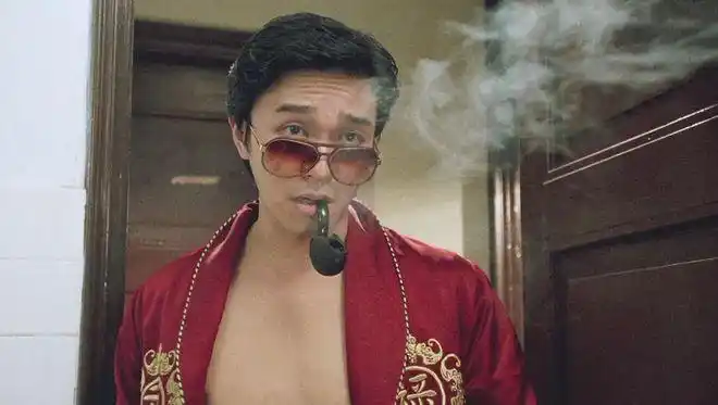 国产007这应该是周星驰最帅的角色可惜没有拍成续集