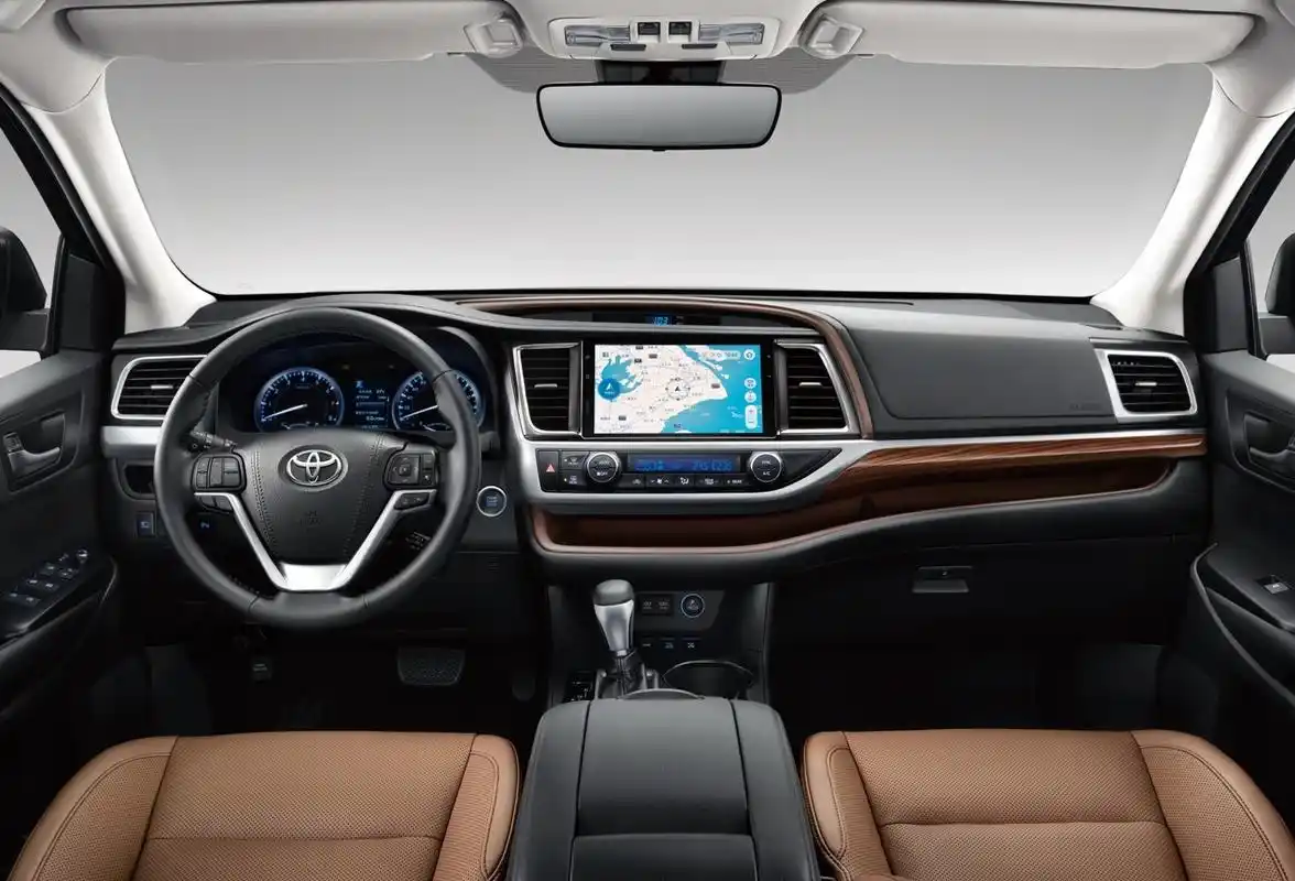 新增棕色内饰选择 2021款汉兰达上市