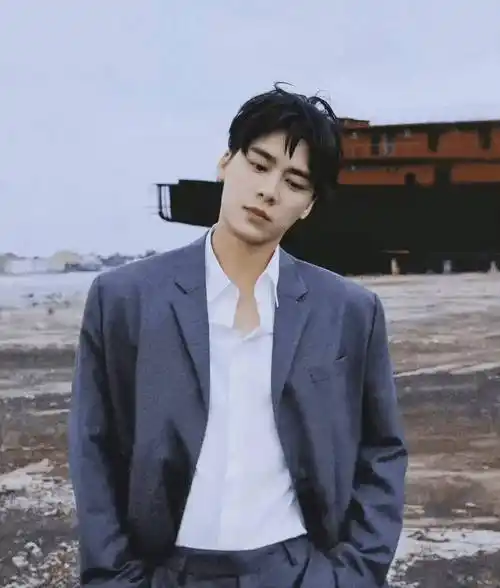 一问一答 | 大s张兰,迪丽热巴,肌肉小生,李易峰,罗志祥简恺乐,张翰