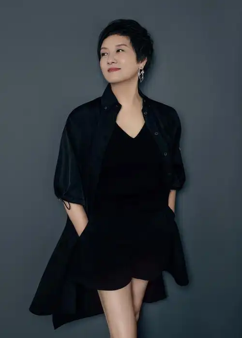 邓婕人生中会有遗憾但不是坏事