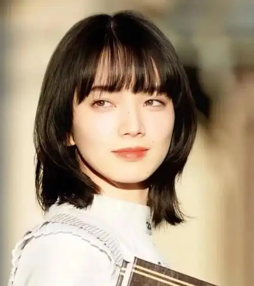 男生认为女生最好看的发型,男生最喜欢女生的十多种发型图8