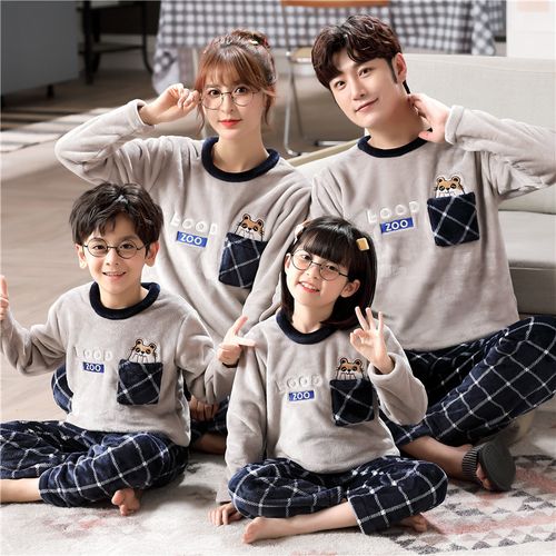 秋冬季珊瑚绒亲子睡衣一家四口装男童女童加厚款法兰绒儿童家居服