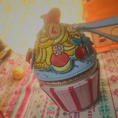 cupcake手拿包!超可爱