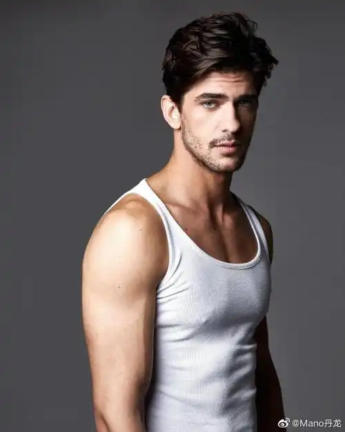 欧美健身肌肉男模帅哥luan fernandes by vinicius catarino 美国