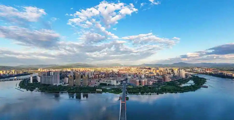 吉林市推介文旅产业  30个文旅项目集中亮相