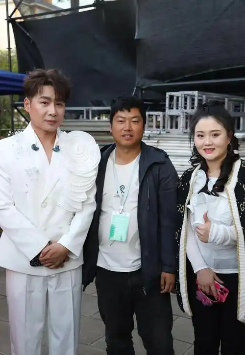 威宁乌撒广场陈雅森演唱会精彩回顾