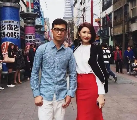 "央视名嘴"钱琳琳:二婚带娃嫁小6岁张译,婚后却选择丁克|郑宏|魏金栋