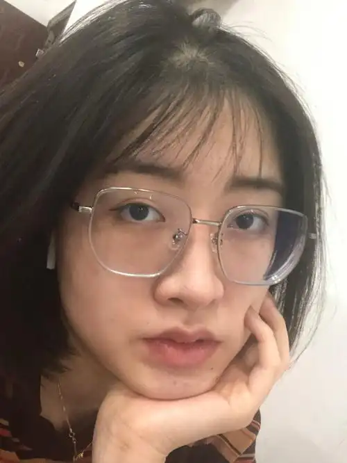 高度近视大学狗的日常