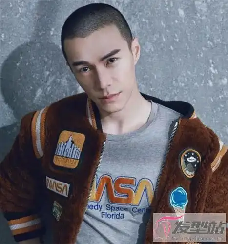 寸头发型帅气十足 型男酷帅发型首选_发型站_最新流行发型设计发型