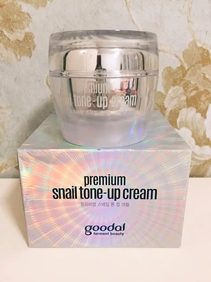 可莱欧果达尔素颜霜