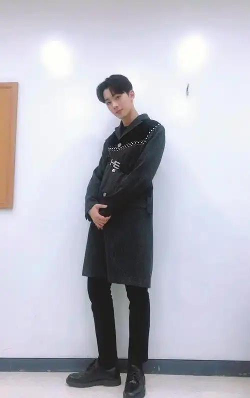 来自onelai依赖是赖冠霖专属的 - 微博